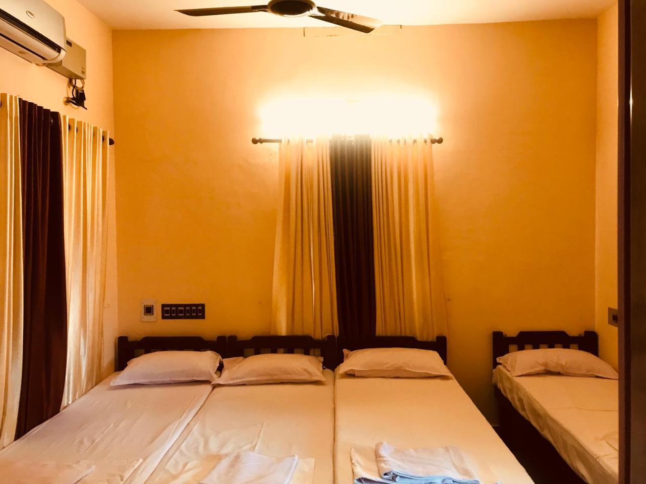 Bastian Homestay Kochi ภายนอก รูปภาพ