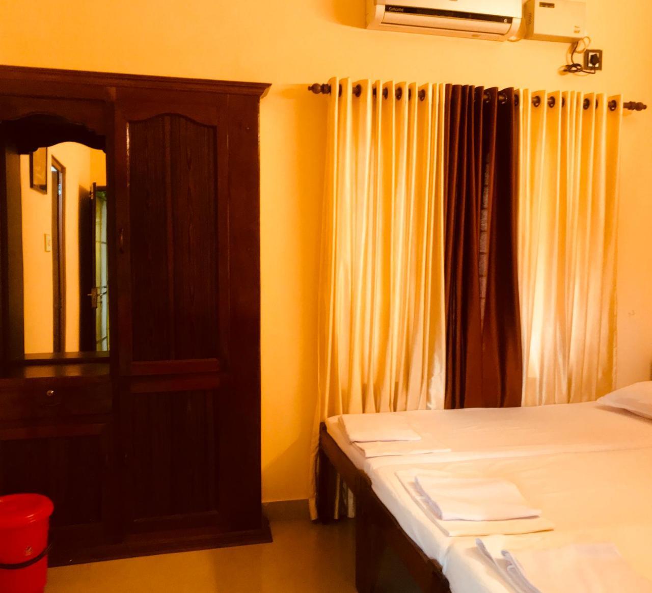 Bastian Homestay Kochi ภายนอก รูปภาพ