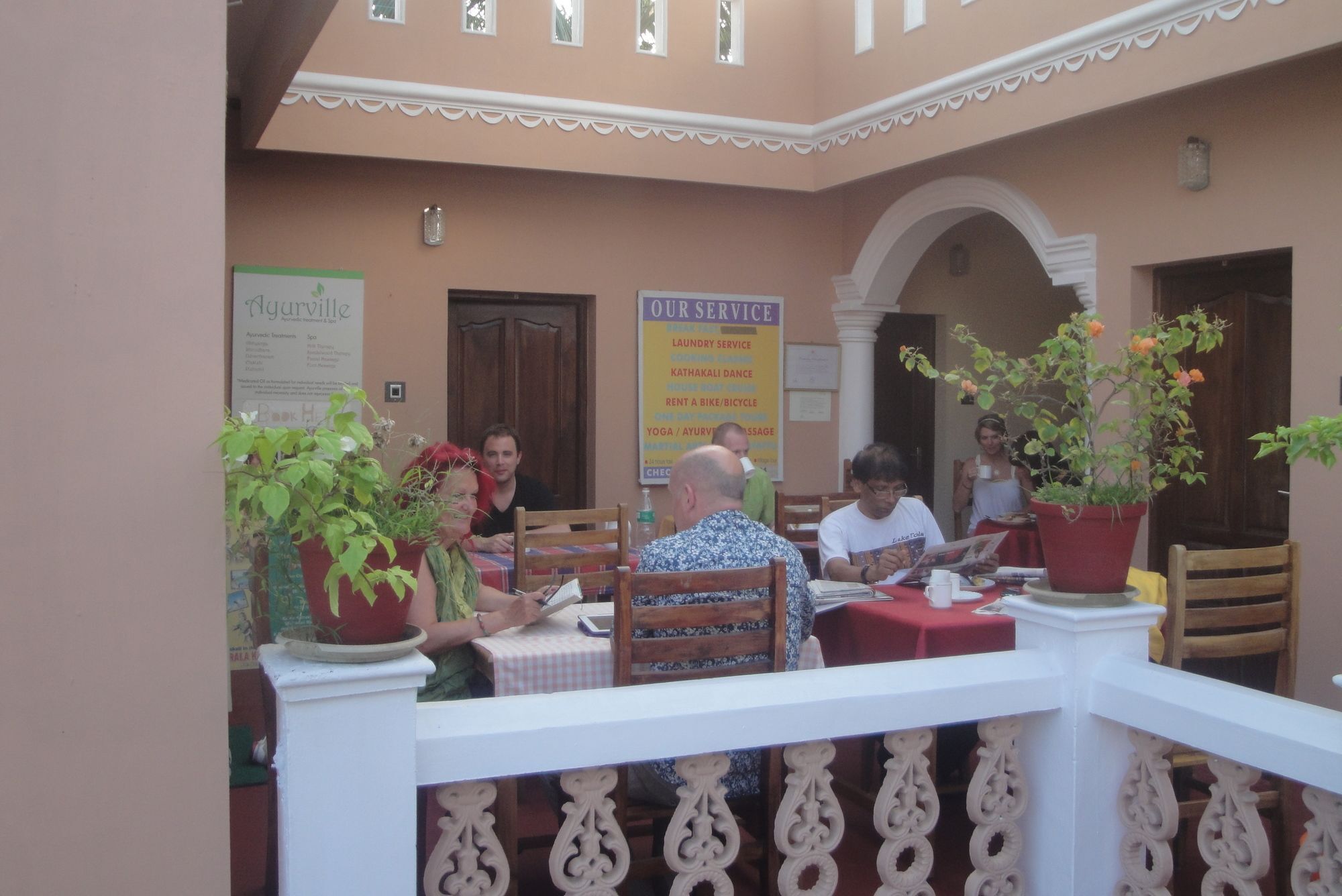 Bastian Homestay Kochi ภายนอก รูปภาพ